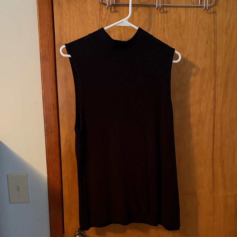 Time and Tru Black Muscle Tee